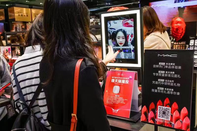 银泰一小步新零售一大步，五年再造一个银泰百货