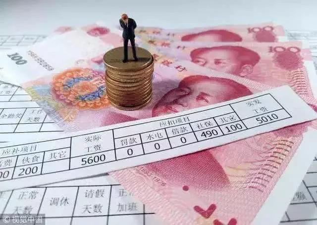 旷工1天扣3天工资合法么,劳动法旷工一天扣多少工资