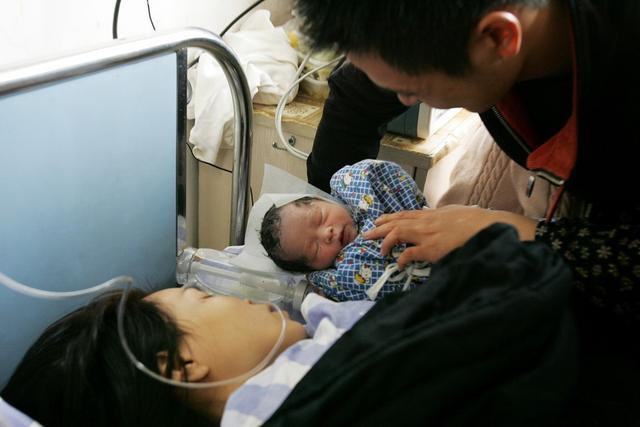 剖腹产和顺产产妇状态,杨幂是顺产还是剖腹产