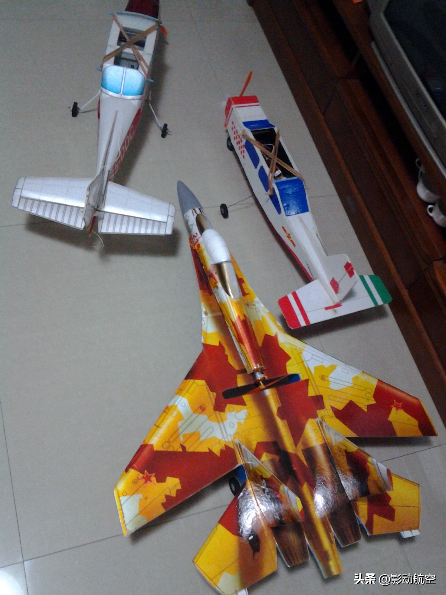 航模在飞行过程中出现的问题,航模上的每根线都代表什么