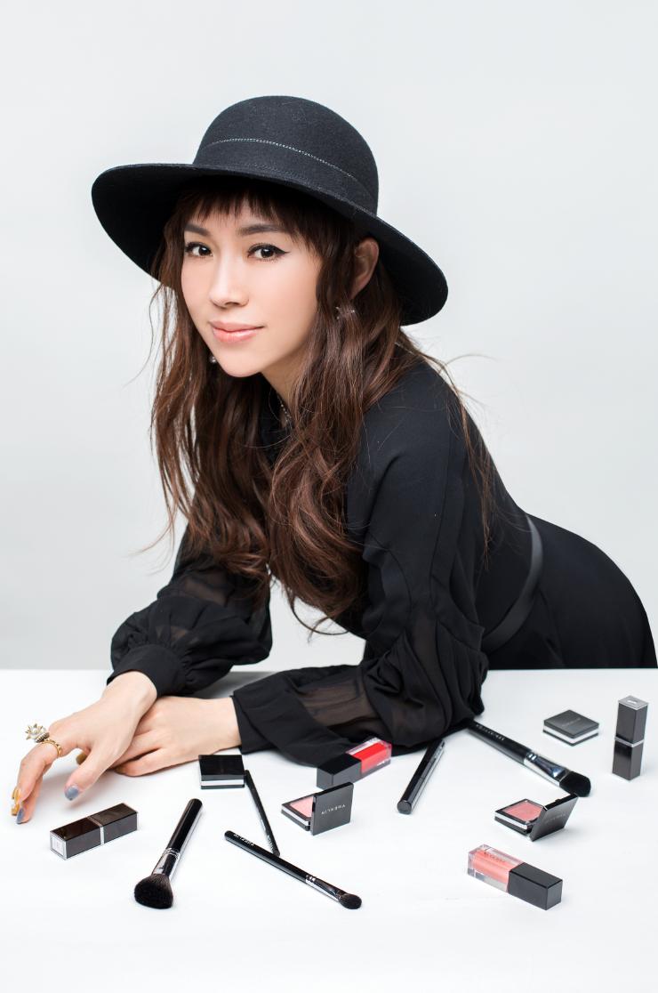岳晓琳时尚拍摄造型妆容,岳晓琳化妆造型形象照