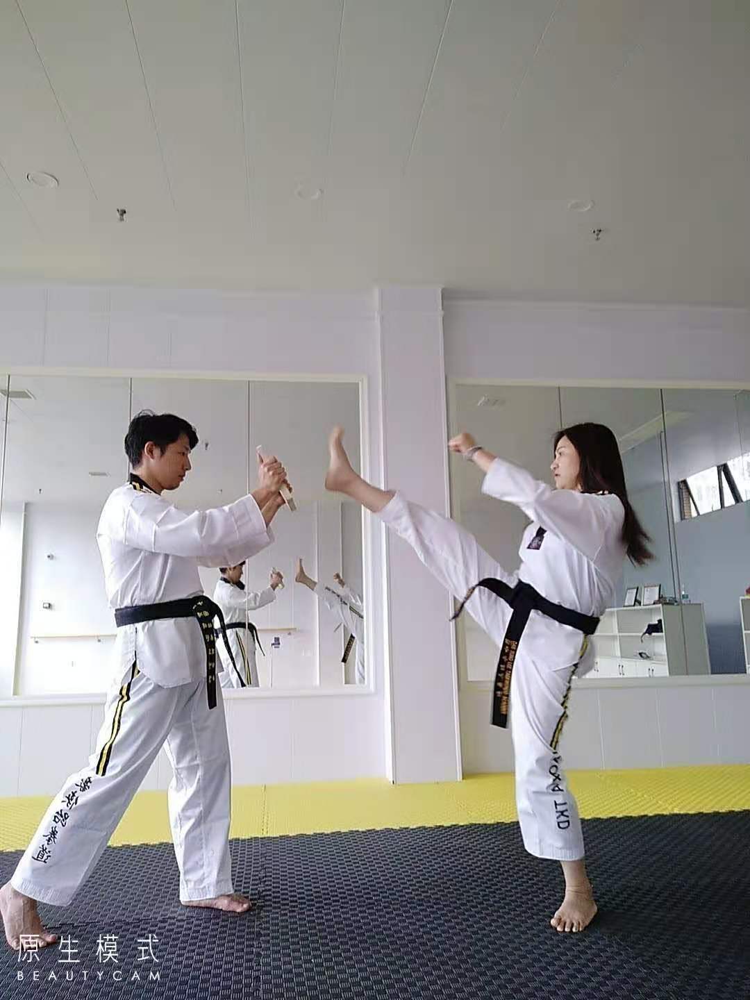 南昌公益红姐唐丽创办跆拳道馆助力“健康中国”