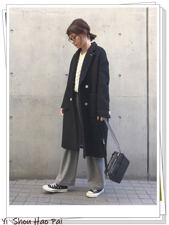 冬季黑白灰穿什么颜色好看,黑白灰的颜色搭配图片