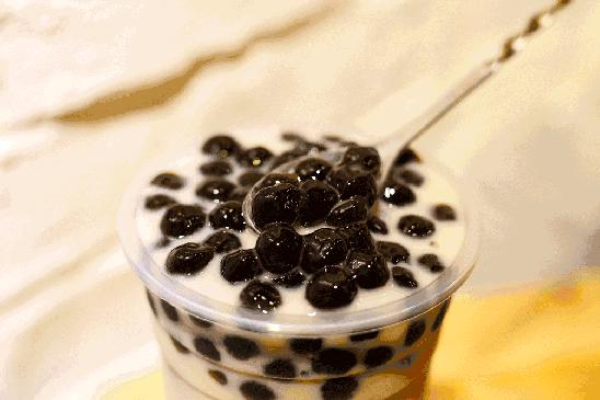 椰果仙草西米露,椰奶西米露烧仙草图片