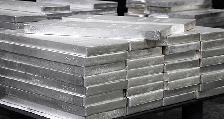 银饰品发黄可以用酒精洗吗,为什么银首饰越戴越黑