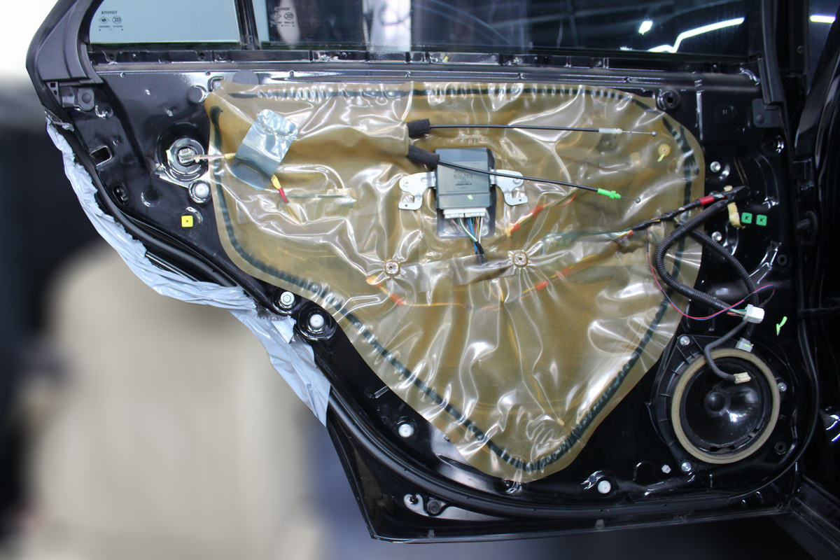 丰田皇冠2018款隔音什么水平,丰田皇冠隔音实测