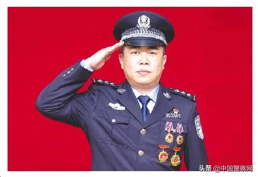 公安对黑恶势力决战,民警参与黑恶势力犯罪背后思考