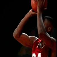 投篮不好怎么提高命中率,如何投篮才能让自己的投篮更准