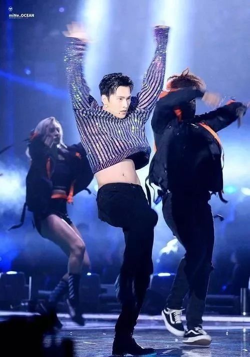 韩商言的腹肌,韩商言腹肌杀