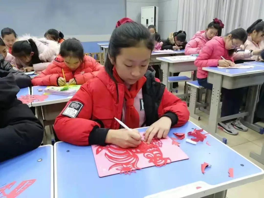 课后服务提质增效|莒县二小：“经典诵读+”，为“正雅”少年培根铸魂