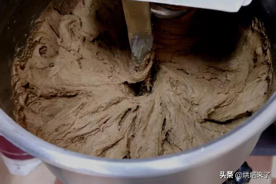 德国黑麦酸面包 (德国黑麦酸面包怎么吃)