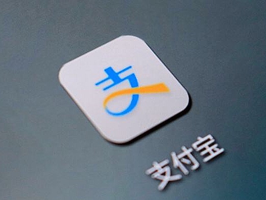 信用卡还款和贷款还款哪个划算,信用卡还款用微信好还是支付宝