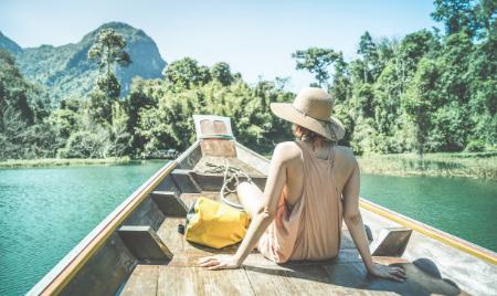 表示时间和地点的副词有哪些,时间副词和地点副词同时出现
