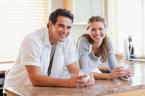 小孩偷拿东西爸爸的做法,孩子偷拿家里钱爸爸怎么教育