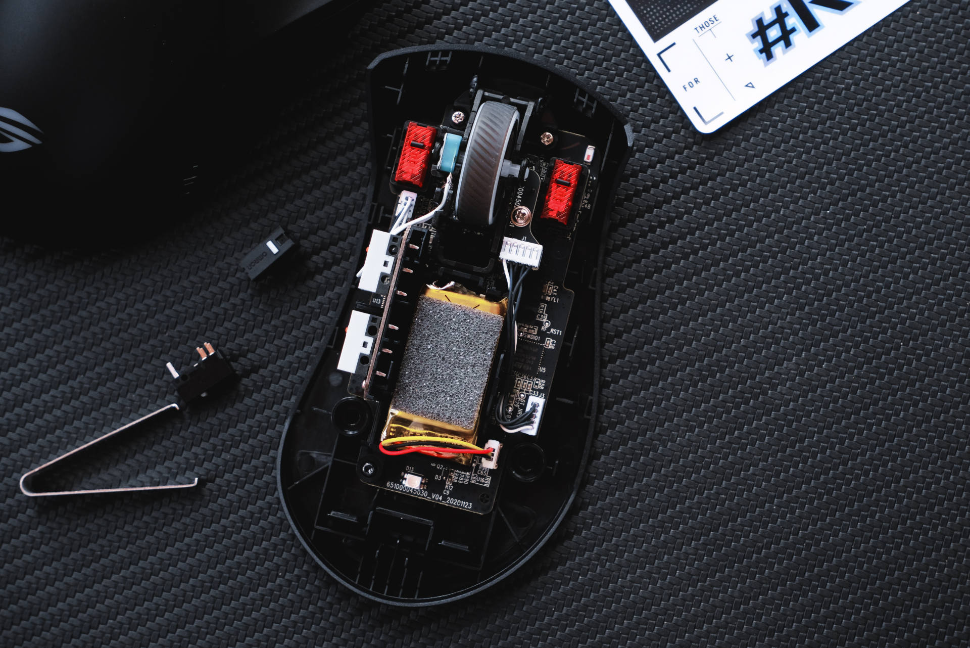 2021最好的电竞游戏鼠标,rog战刃3对比天选鼠标