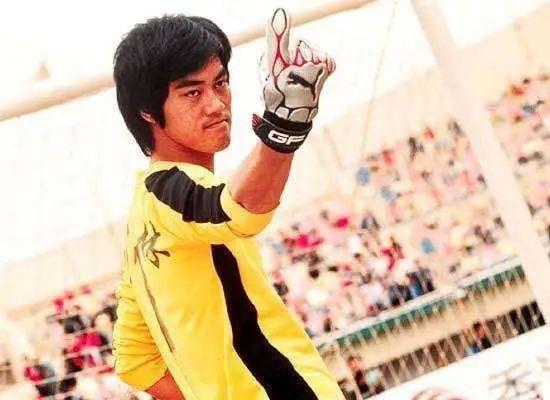 一个演员演绎部剧有多少钱,潘粤明拍电视剧多少钱