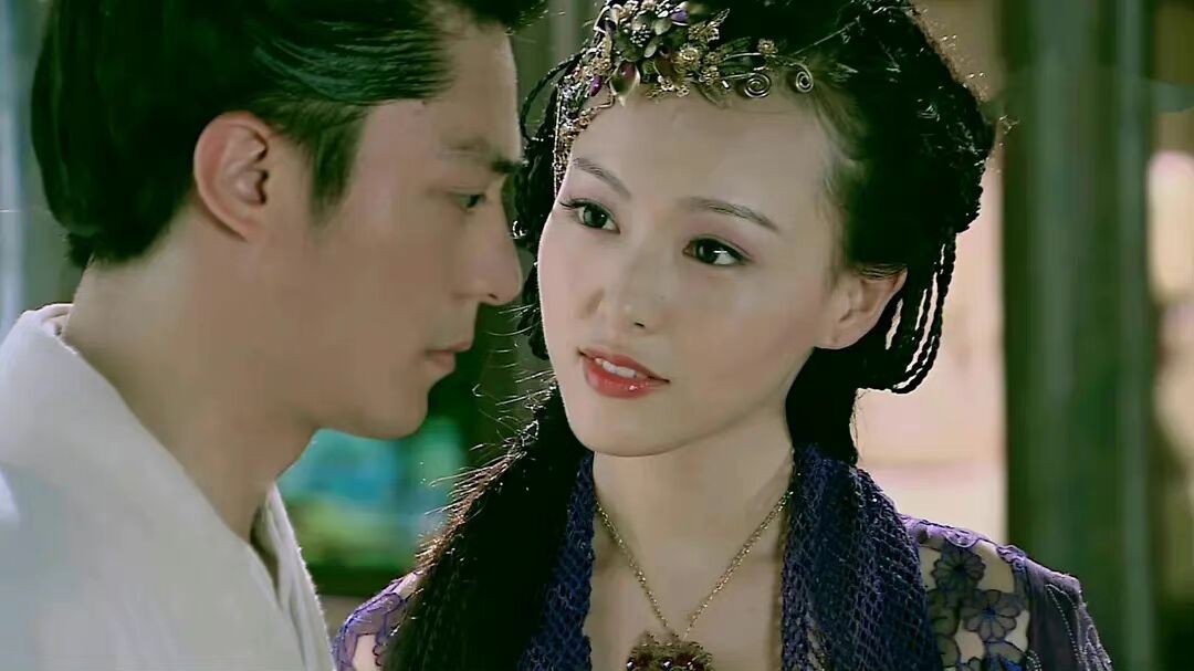 刘诗诗迪丽热巴唐嫣杨幂,杨幂刘诗诗唐嫣迪丽热巴四人合照