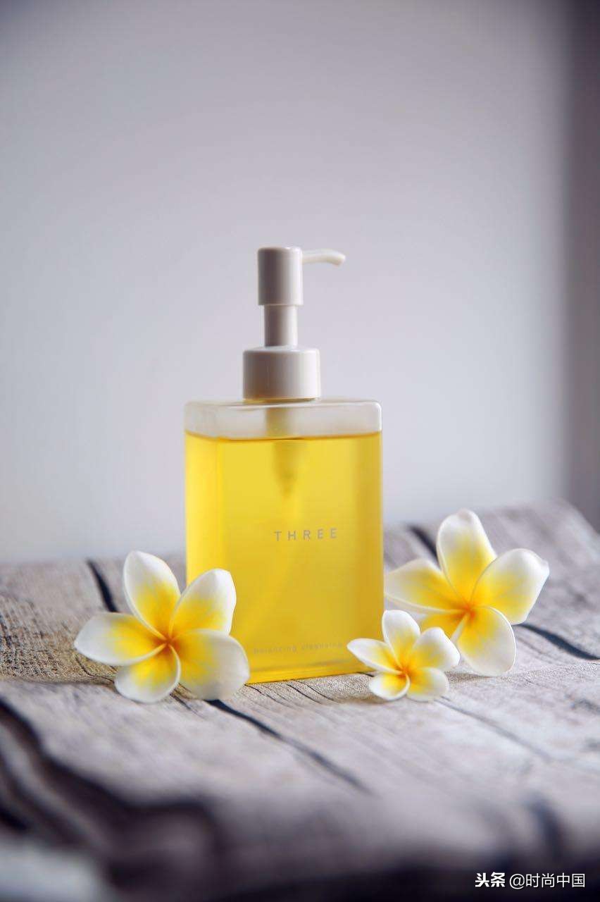 卸妆油卸妆水卸妆膏哪个好用,卸妆油卸妆膏哪个耐用