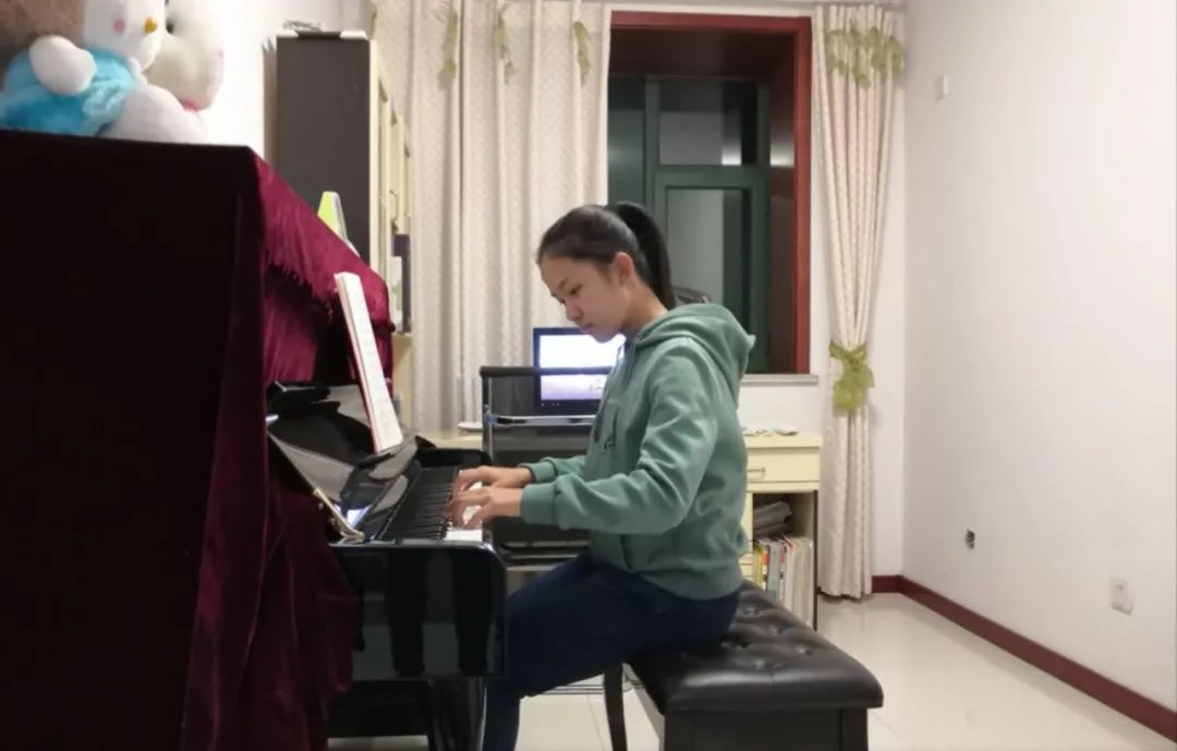 奔涌吧后浪青年们完整版,奔涌吧时代大潮中的青年后浪