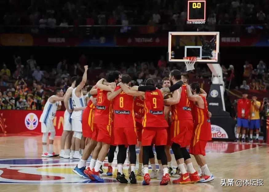 世界杯决赛西班牙夺冠，没有真正的输家却有个特别的赢家