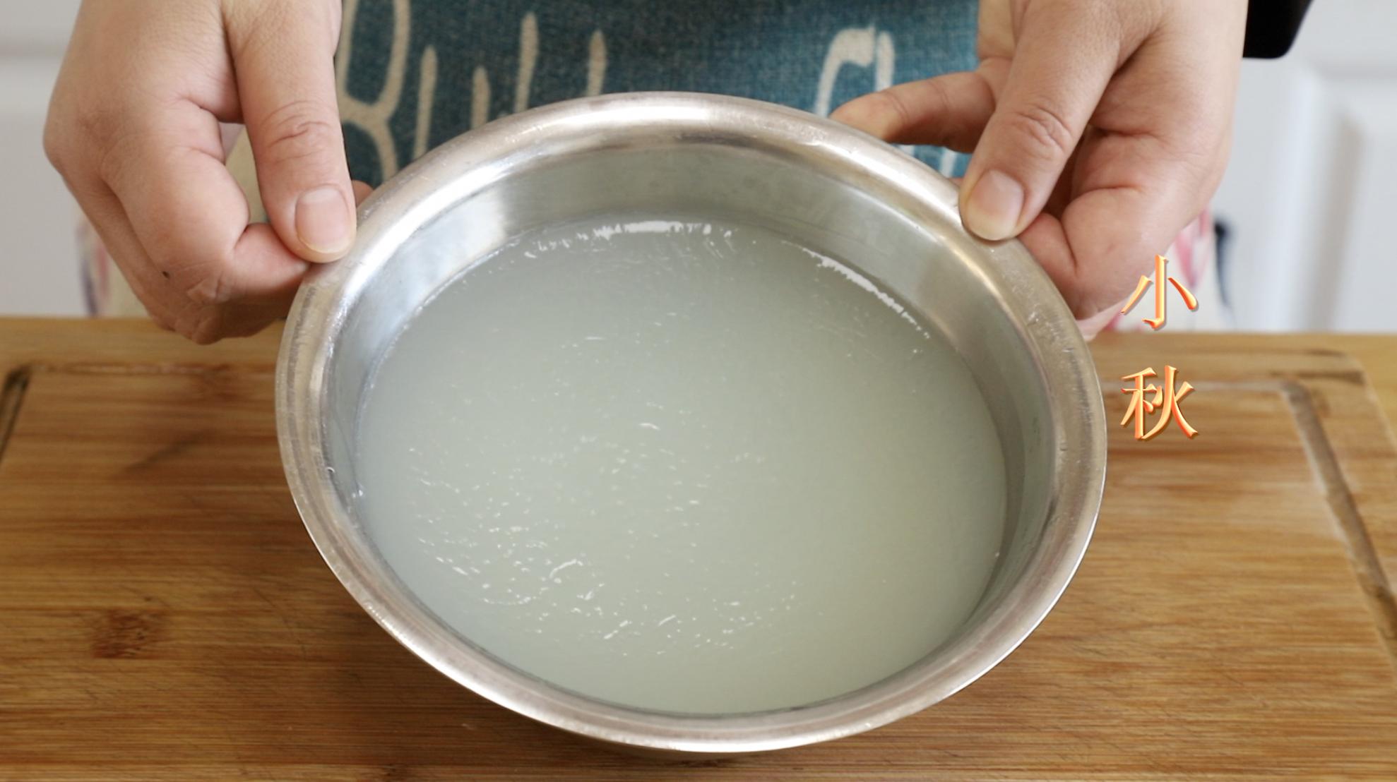 水晶灌汤包汤汁浓郁皮薄肉厚好吃,灌汤包做法咋做好吃又好卖