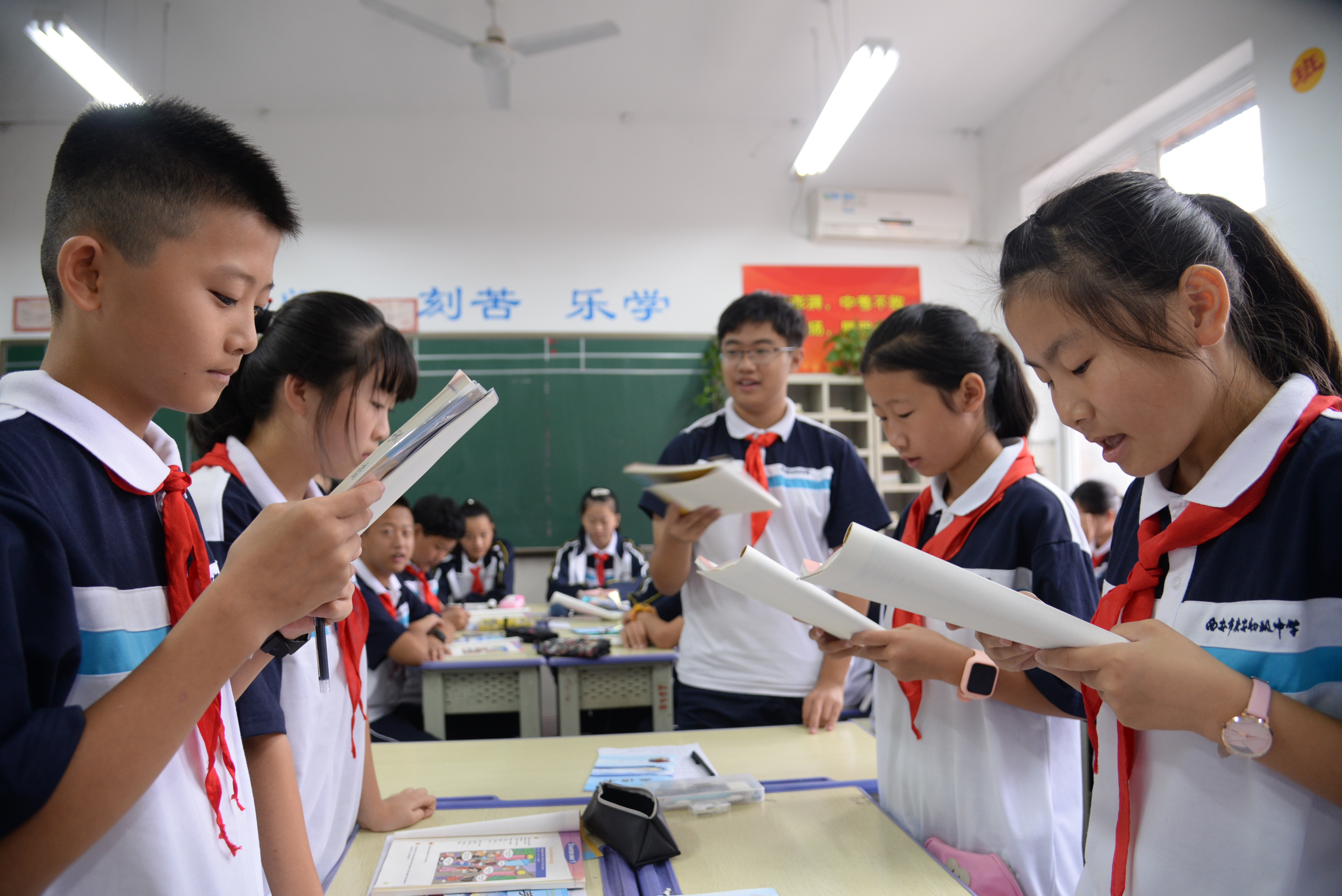强内涵凝特色做有温度的优质教育,办有温度的教育打造有灵魂的学校