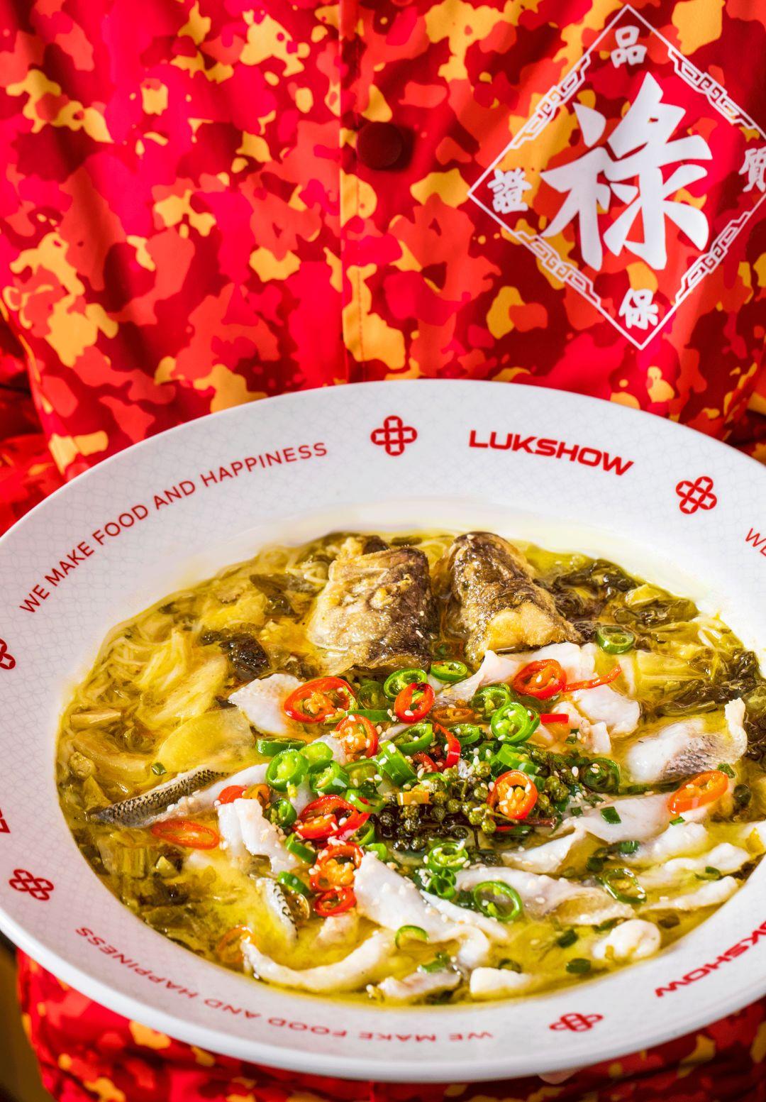 别再说禄鼎记变了，它只是“骚”出花样了