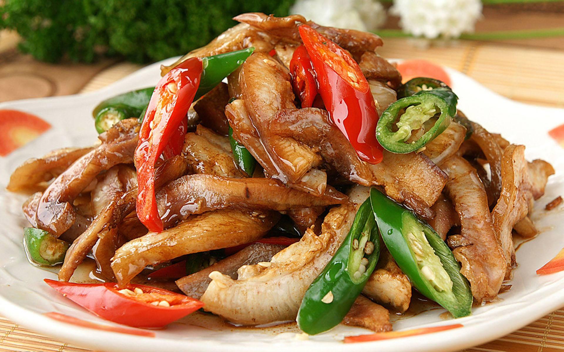 丁磊养猪全过程,丁磊说中国养猪水平停留在100年前