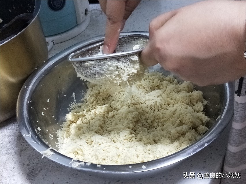 绿豆糕做法简单又好吃你学会了吗,自制绿豆糕的最正宗做法窍门