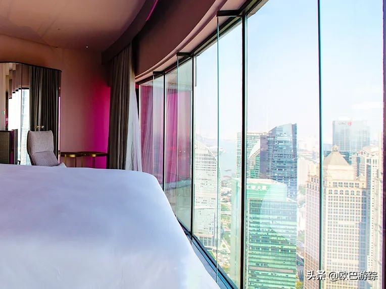 上海东方明珠塔里藏了一个酒店,你知道东方明珠有个酒店吗