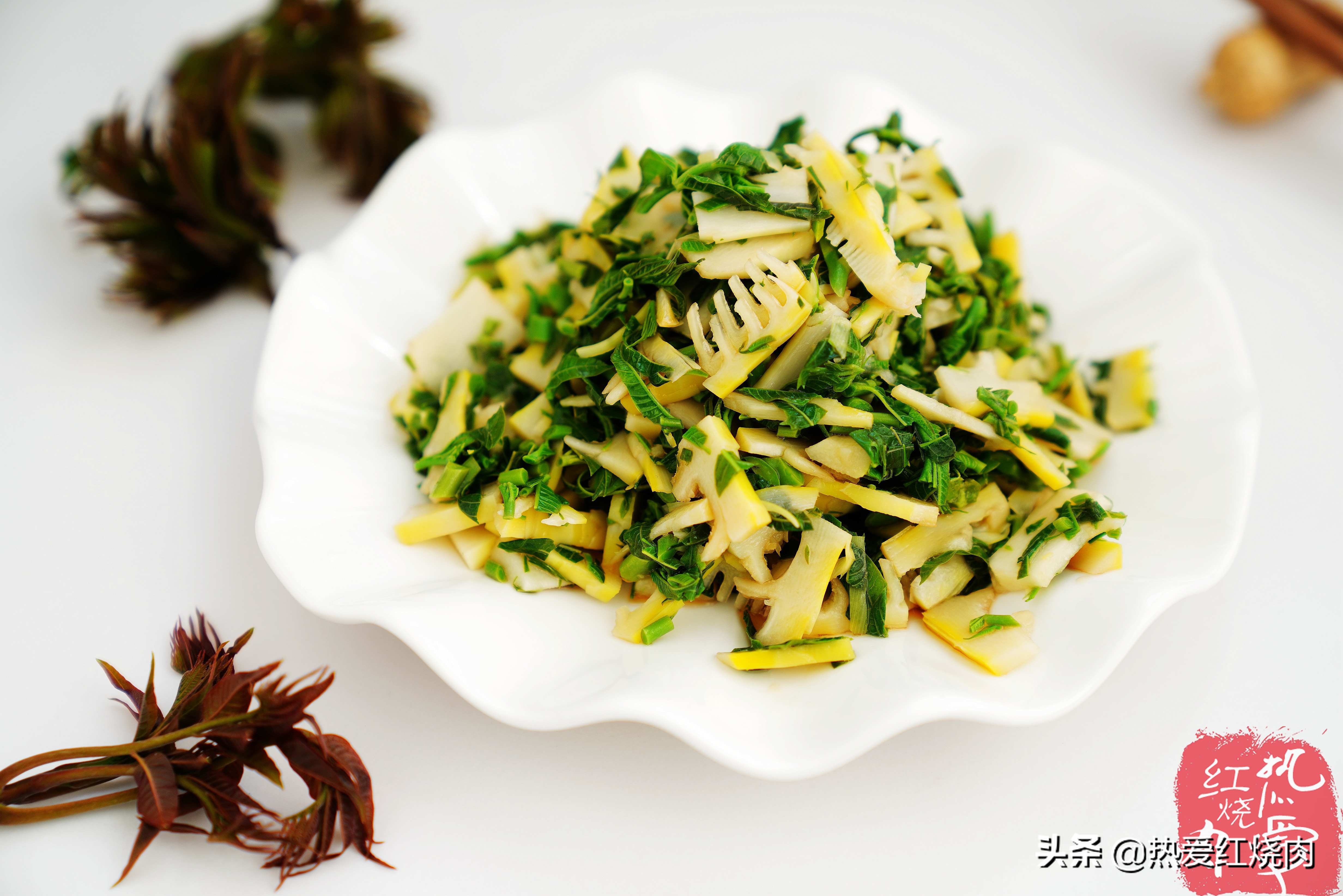 春笋和什么炒最好吃,春笋最好吃的做法这样做清爽不油