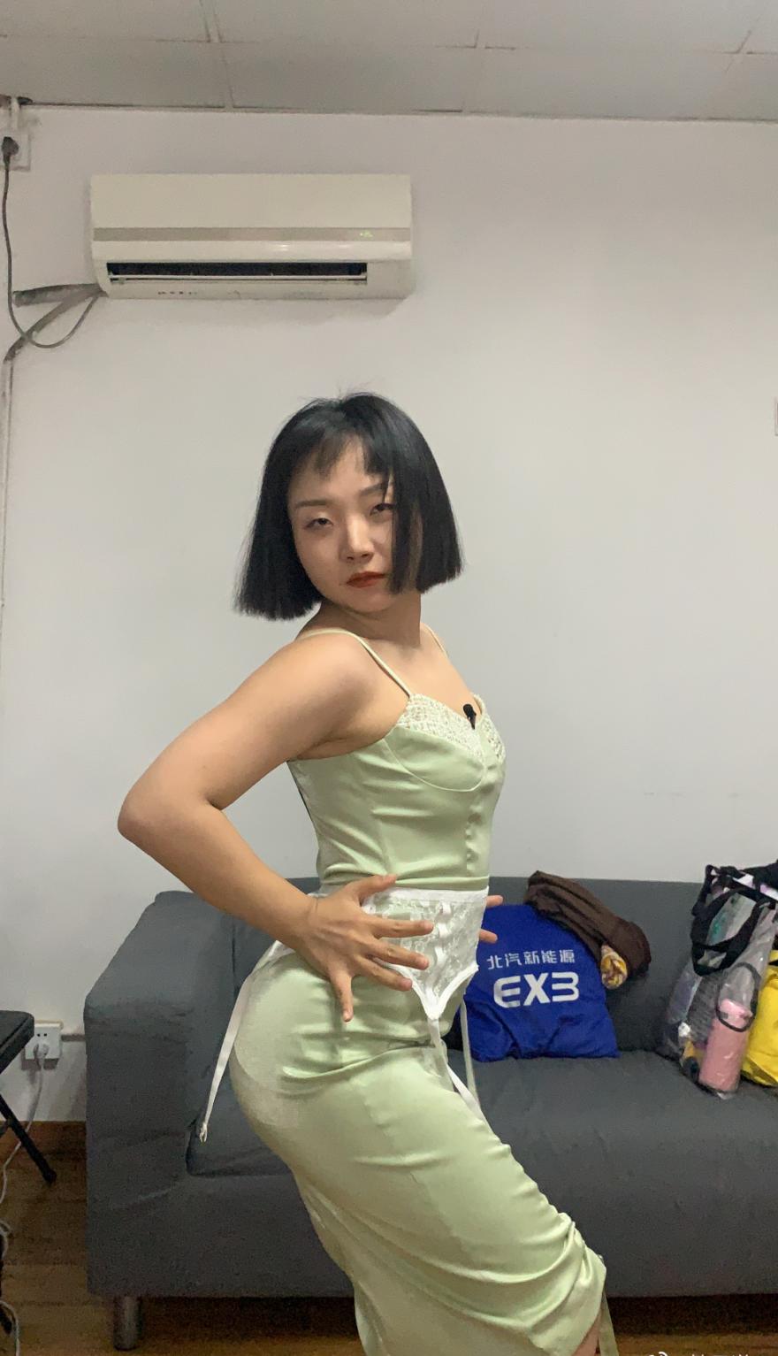 S、XS、XXS？学会搭配的微胖女生也有春天