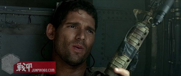 美国黑鹰战机坠落视频,黑鹰坠落最震撼视频