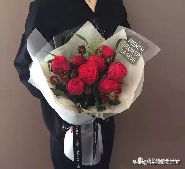 1-999朵玫瑰花分别代表什么花语,1到99朵玫瑰花花语