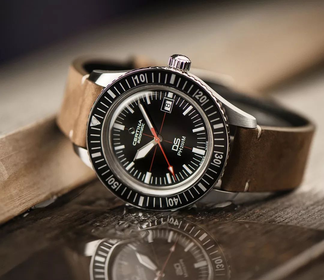 哪些爆款手表好,几千块爆款手表