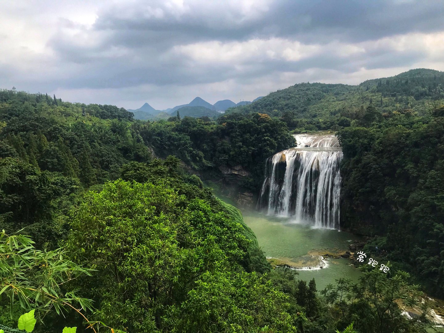 黄果树瀑布桃花源,贵州安顺黄果树瀑布特色