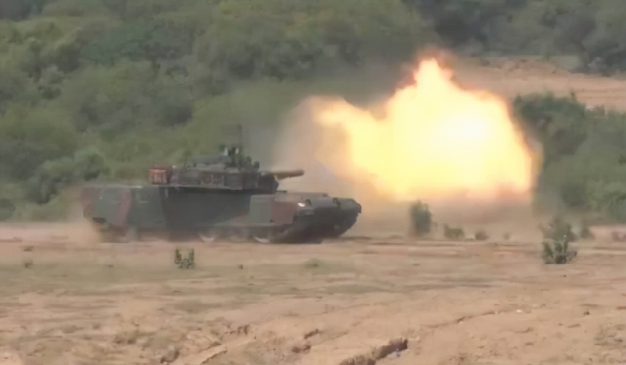 vt4和阿琼坦克哪个好,vt4主战坦克vs阿琼