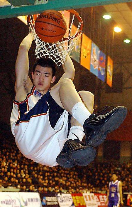 最近几年cba退役的球员,cba球衣退役的有几人