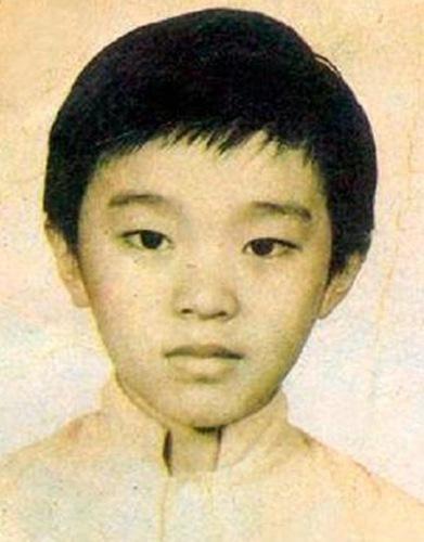 周星驰拍少林足球的时候多大,盘点周星驰经典镜头