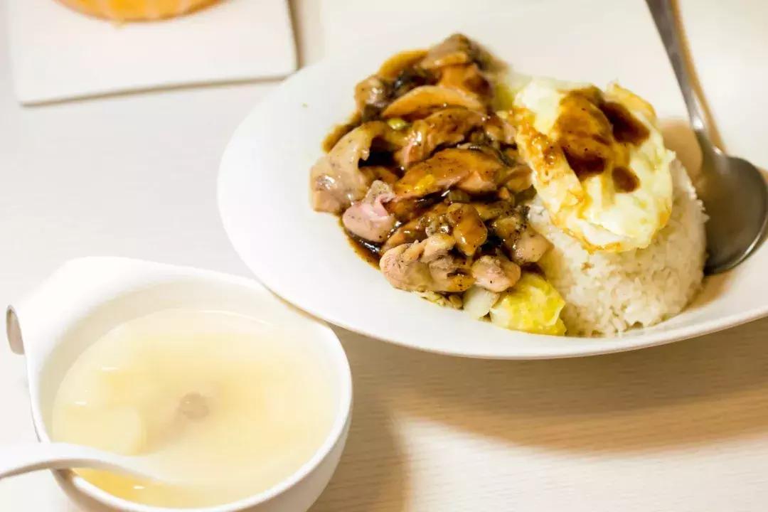 香港的正宗街头港式茶餐厅,香港的正宗港式茶餐厅