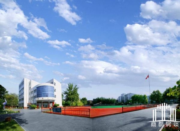 郑州二七区有哪些公办中学,郑州二七区比较新的初中学区房