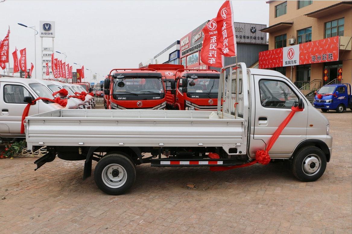 最新款国六自动挡厢式小卡车,经济型小卡车推荐