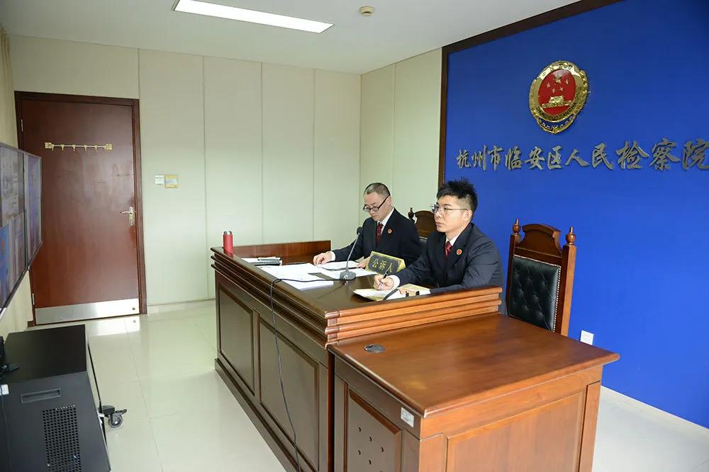 男子谎称出售演唱会门票,周杰伦演唱会门票诈骗