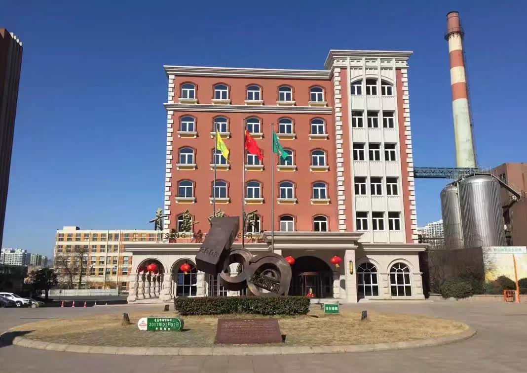 青岛啤酒用的哪里的水,青岛自来水啤酒