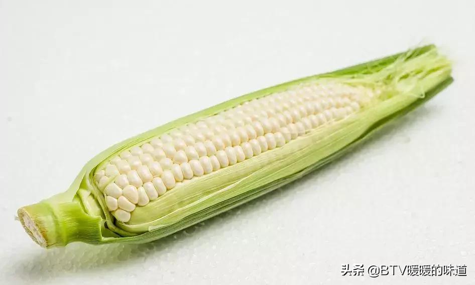 新鲜玉米甜糯生吃,没见过的玉米吃法吃一次就上瘾