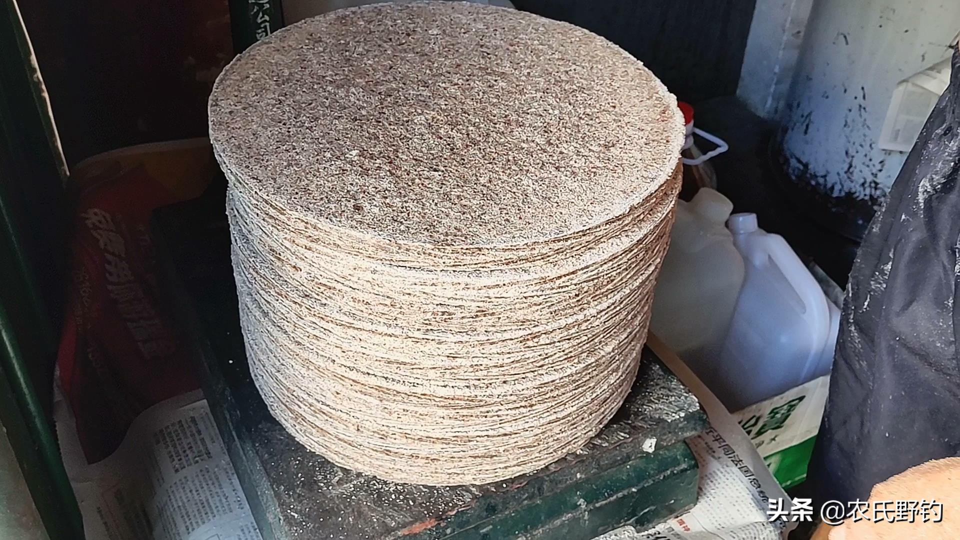 窝料野钓专用花生饼,翻板钩用的花生饼怎样制作