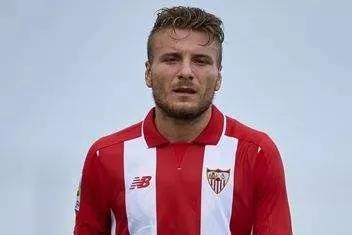 创意甲60年纪录,他足球生涯3起3落,空闲却只爱打游戏,冷落娇妻