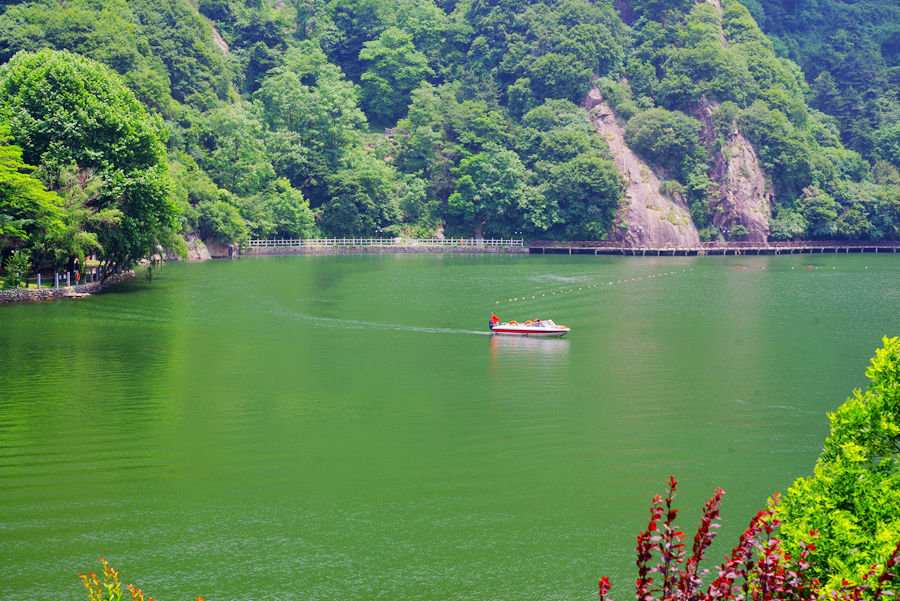西安太乙宫镇去翠华山路上的铁路,陕西省西安市长安区太乙宫翠华山