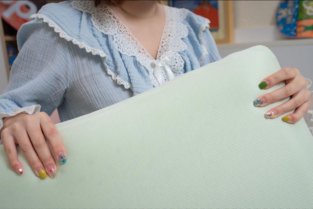 怎么选择适合自己的颈椎枕头,怎么选适合脖子的枕头