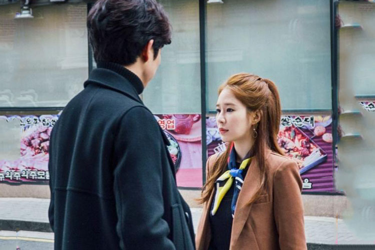 朴智妍和刘仁娜关系,韩国女演员朴智英